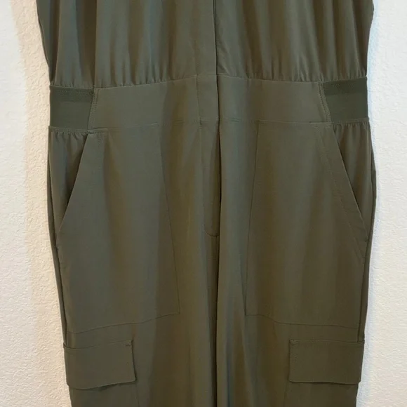 Athleta Brooklyn Utility Jumpsuit Olive Green Style 824834 14 - Picture 12 of 16